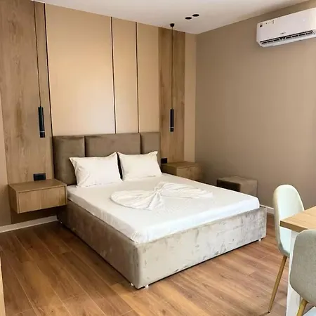 Penzion Apartament Golem (Tirana)